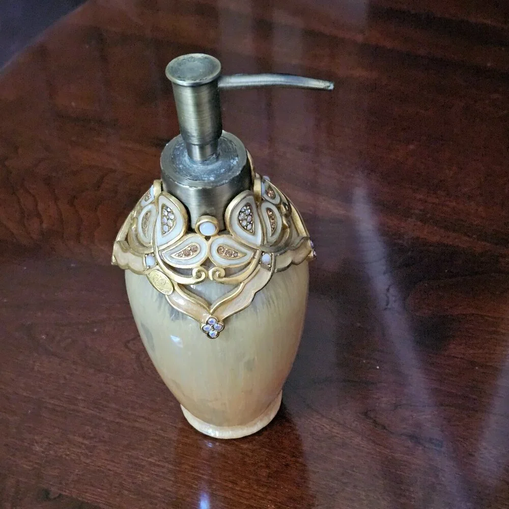 RARE LUXURY JAY STRONGWATER ARABESQUE SCROLL CRYSTAL ENAMEL VANITY SOAP PUMP JAR